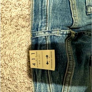 Lucky Jeans Style 411 Taper Leg.  Men’s Size 42W x 32L.  Brand new.